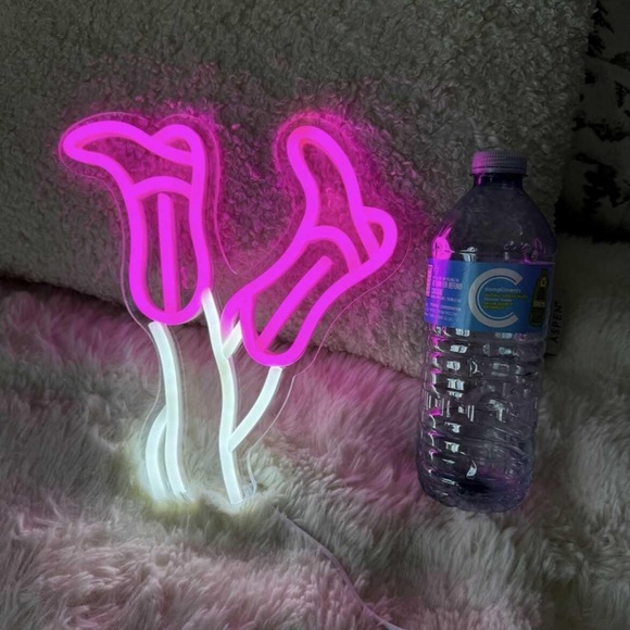 Cowgirl boots neon sign! - Picture 2 of 2